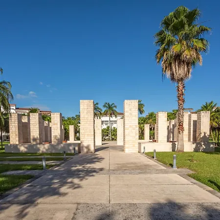 Casa Miraflores Condo